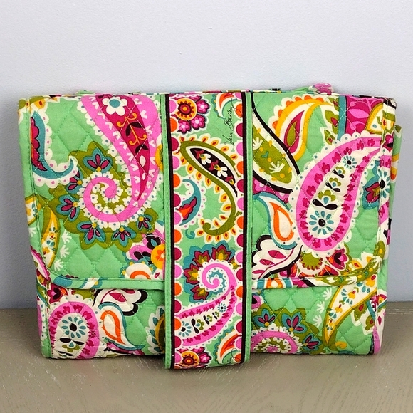 Vera Bradley Handbags - Vera Bradley Baby Changing Pad Mat